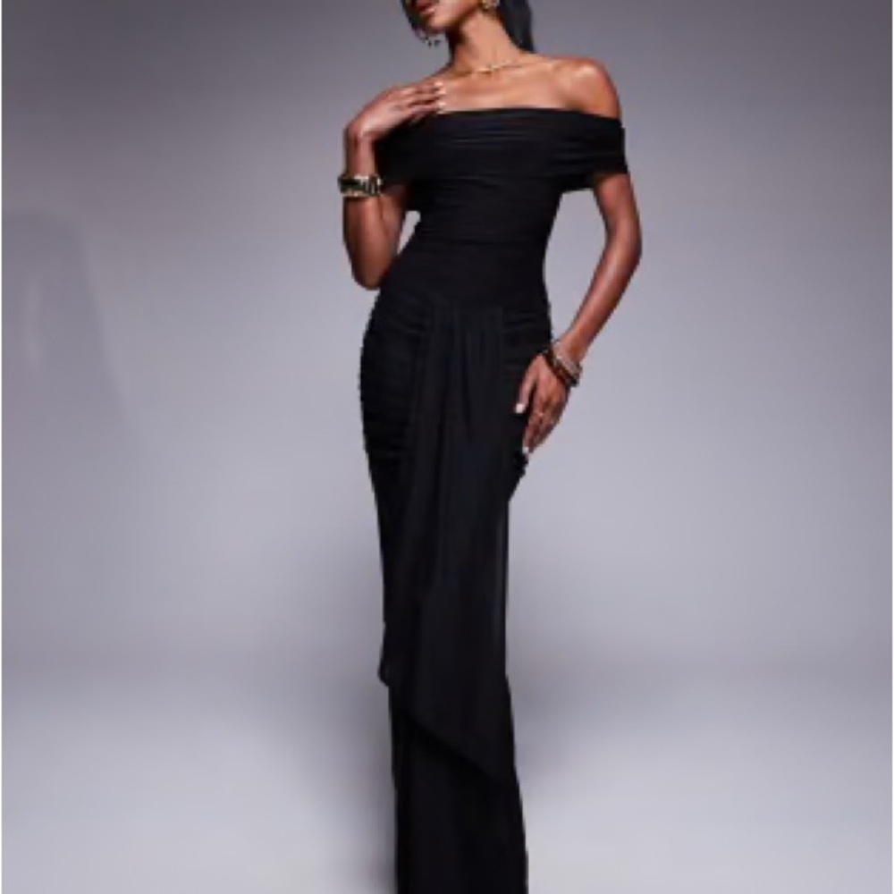 ASOS Curve Black Strapless Off-Shoulder Gown